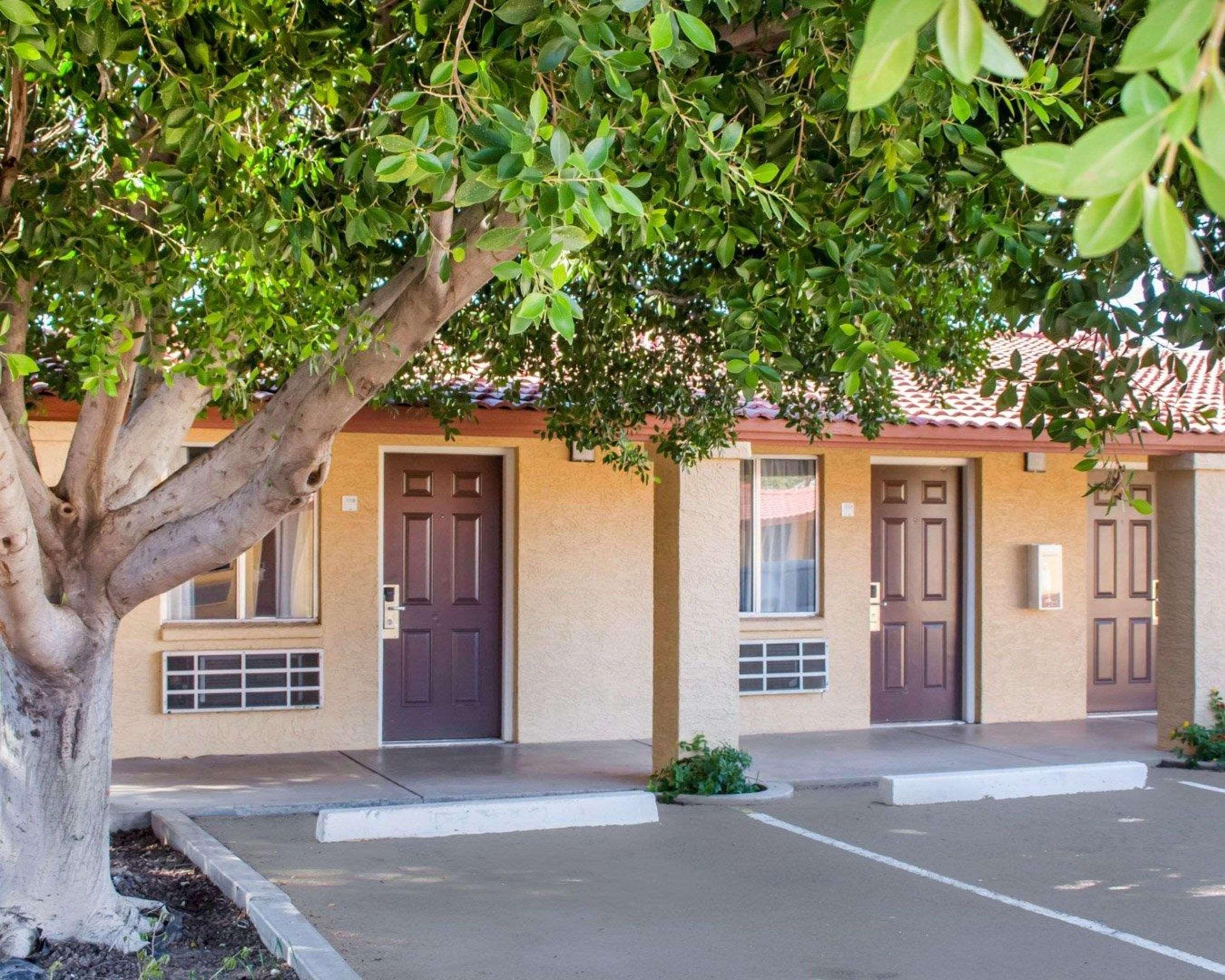 Rodeway Inn Old Town Scottsdale Exterior foto