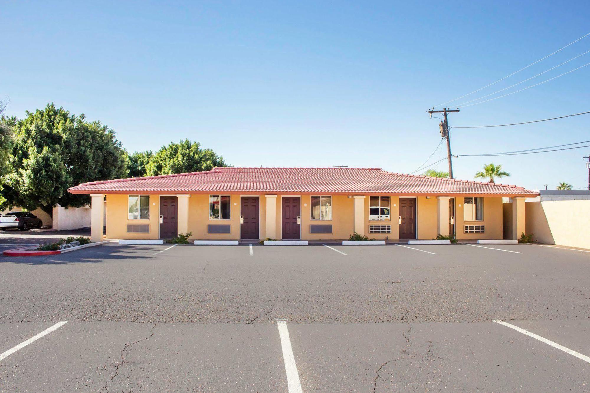 Rodeway Inn Old Town Scottsdale Exterior foto